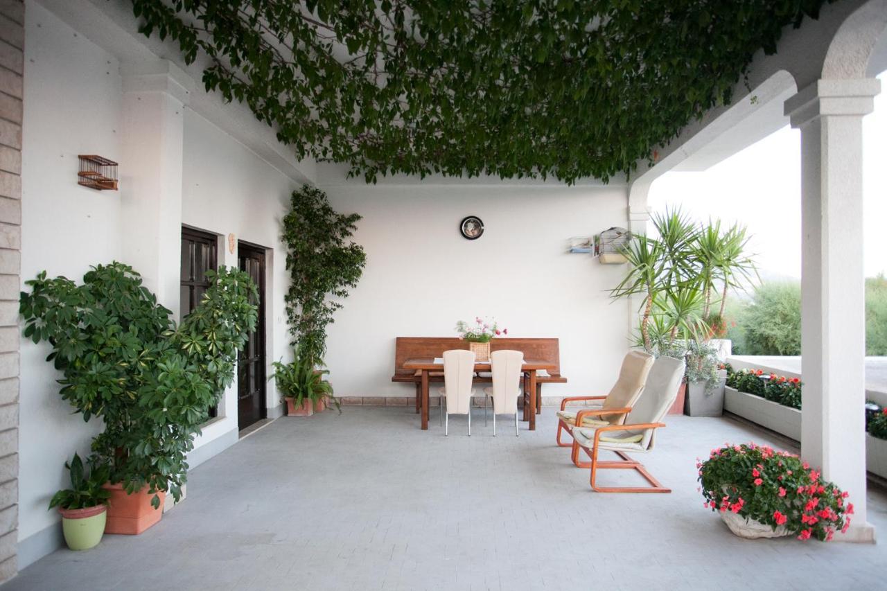 Anastazija Sea View Apartment Omis Luaran gambar